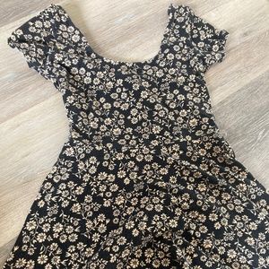 FOREVER 21 Black And Yellow Flower Dress